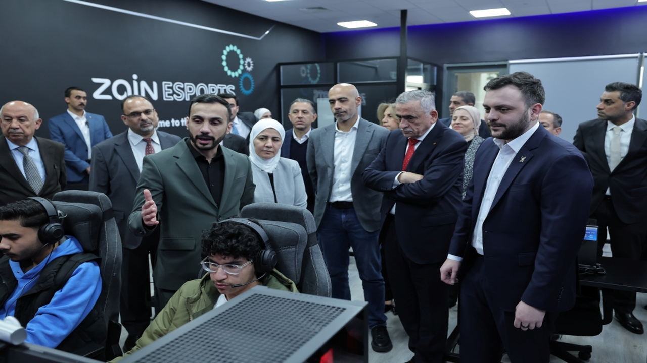 افتتاح جديد الأمير عمر بن فيصل يطلق أكاديمية زين للألعاب الإلكترونية في الأردن